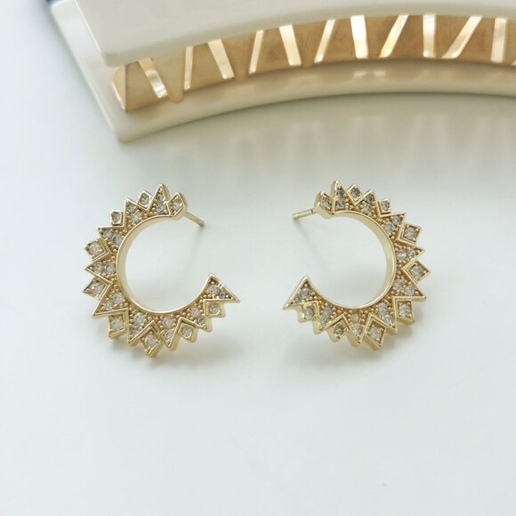 Alicia Bonnie Sunburst Gold White Crystal Stud Earrings - Picture 1 of 4